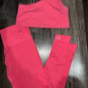 Set Active Workout Set in Pink